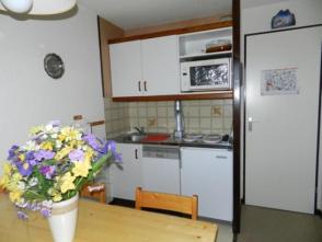 MOYg4hs79k7pnkfac26f7tk.jpg