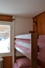 MOYr7kpcrh4505pe04rj98t.jpg